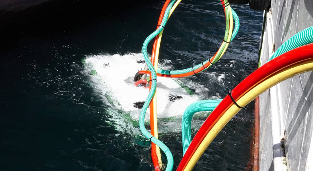 Deep Ocean Exploration Unveiling ROV Umbilical Cable Technology